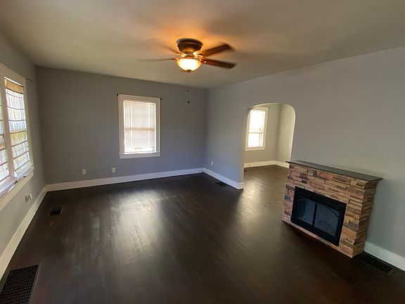 3rd image of 2124 Edgewood Ave