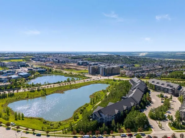 25 E Aspenmont Hts SW #103, Calgary, AB T3H 0E4