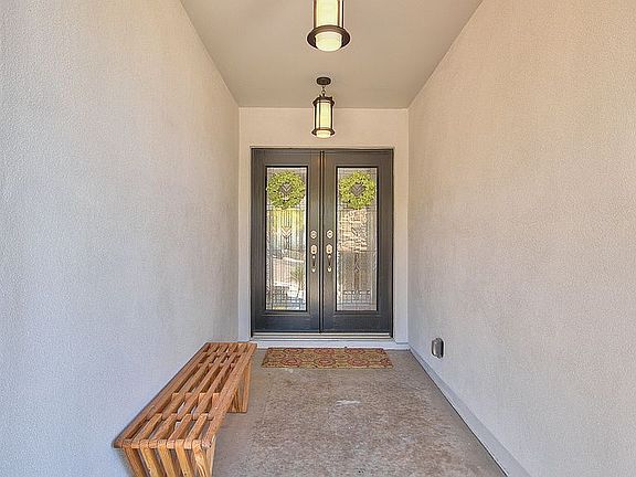 3rd image of 2317 E Gardenia Dr