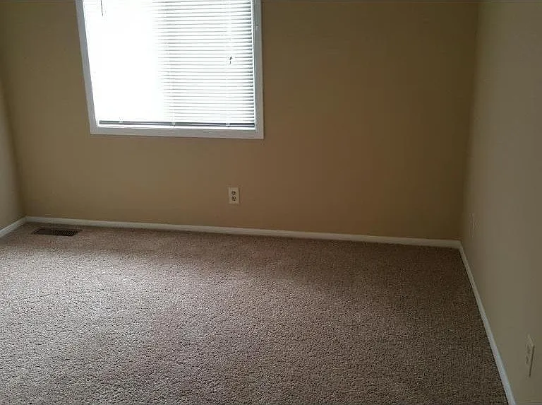 247 W Eagle Lake Dr — Photo 12