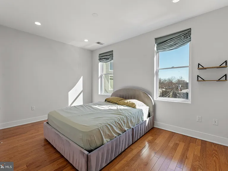 440 Rhode Island Ave NW #303 — Photo 8