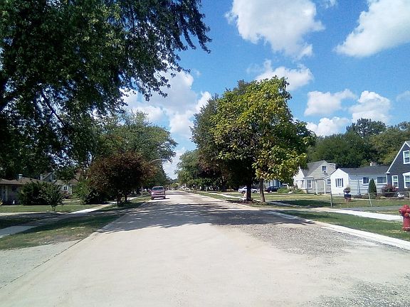 5th image of 464 Major Dr