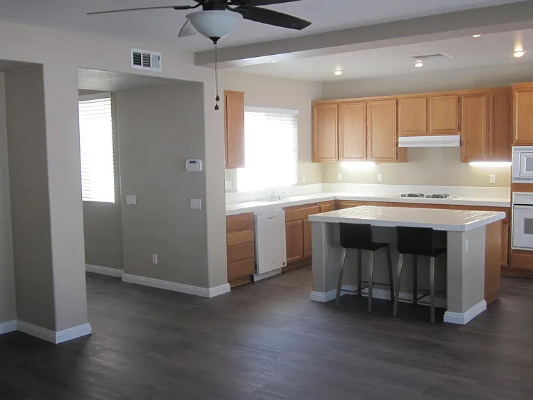 32966 Vine St — Photo 3