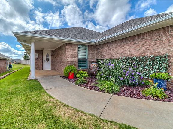 4th image of 112 Eagle Cir