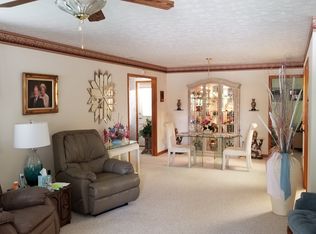 1741 Magnolia Dr, Greenwood, IN 46143