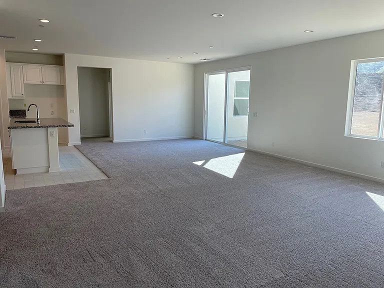 20649 Boxcar Ct — Photo 37