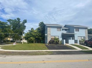 20455 SW 92nd Ct, Miami, FL 33189