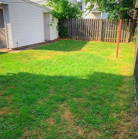9905 Greenview Ave #2 — Photo 4