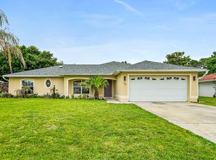 34 Beaverdam Ln, Palm Coast, FL 32137