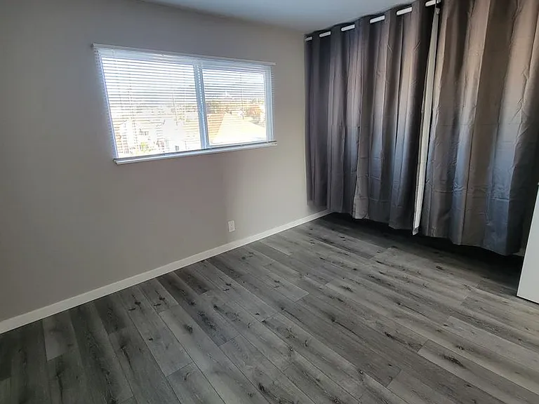 3050 Fruitvale Ave — Photo 5