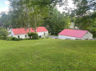 74 High St, Perkinsville, VT 05151