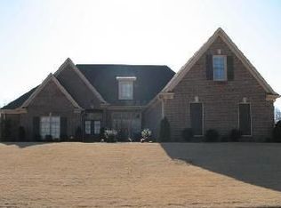 7351 Shadow Run Ln, Arlington, TN 38002