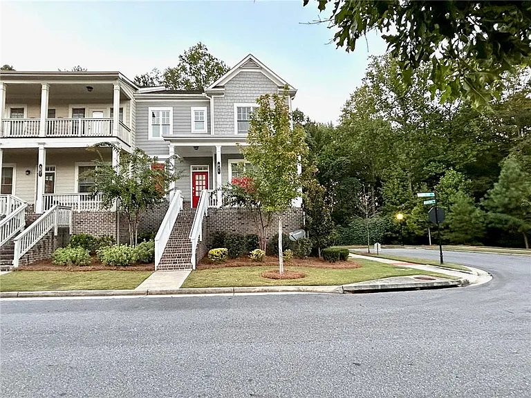 491 Suwanee Pass Trl — Photo 3