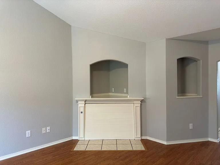 609 Apple Valley Dr — Photo 5