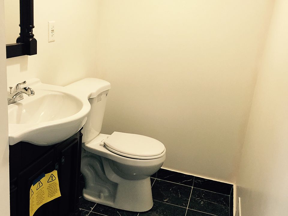 Powder room