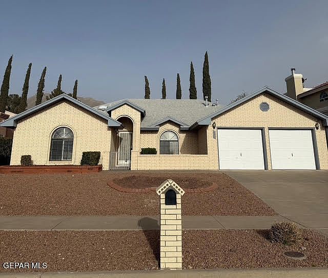 1st image of 808 Dulce Tierra Dr