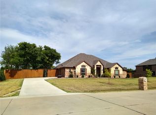 1320 Billingsley Dr, Waxahachie, TX 75167