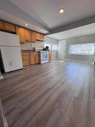 114 Harvey Ave Photo 1