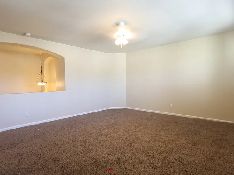 1908 Terracina Cir — Photo 22