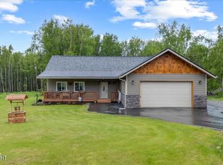 6476 W Creeksedge Dr, Wasilla, AK 99623