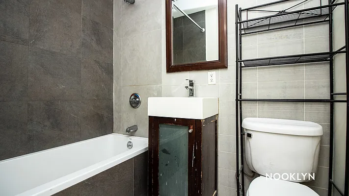 Rented by Nooklyn NYC LLC | media 19