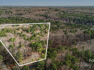 9026 Island Point Rd, Charlotte, NC 28278