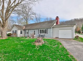 1206 S 2nd St, Ripley, OH 45167