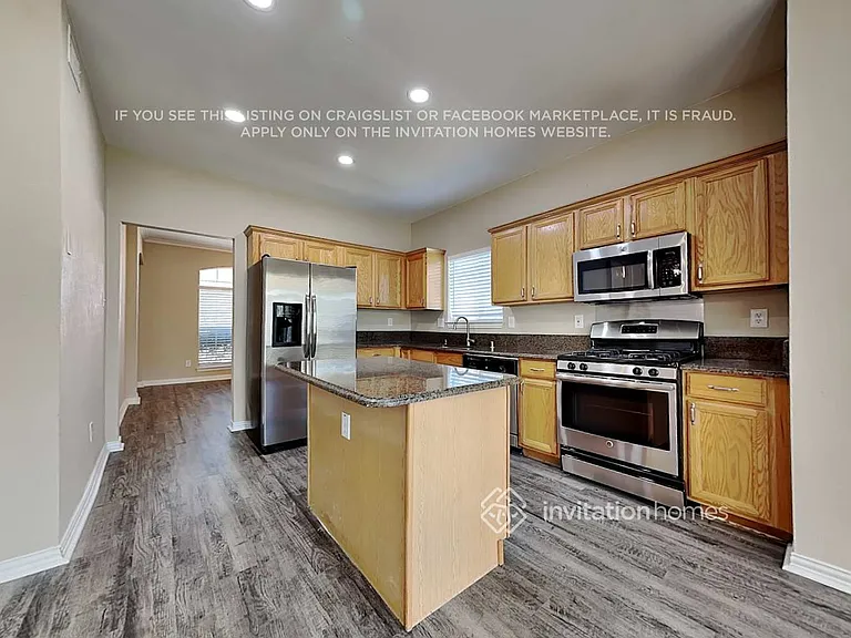 1413 Ridge Meadow Dr — Photo 12