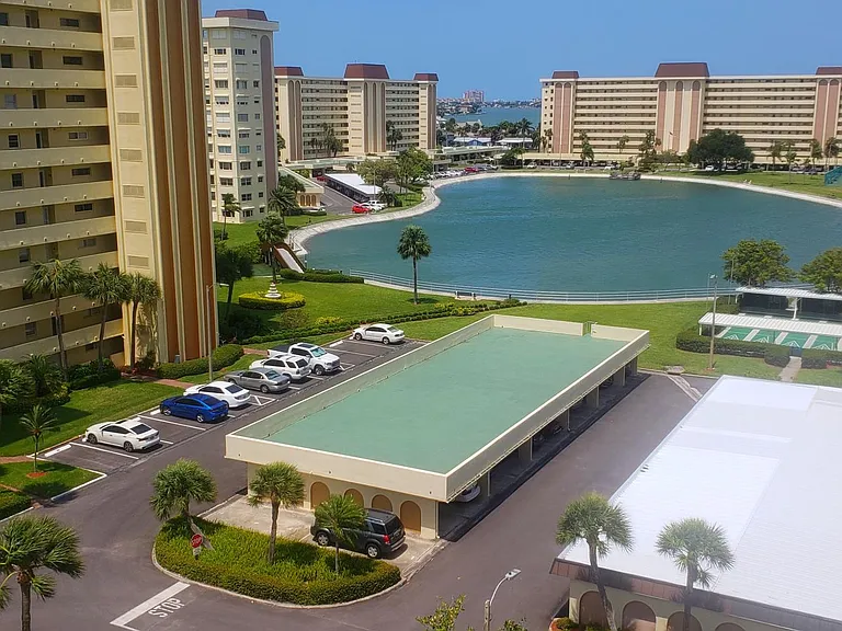 4550 Cove Cir #808 — Photo 20