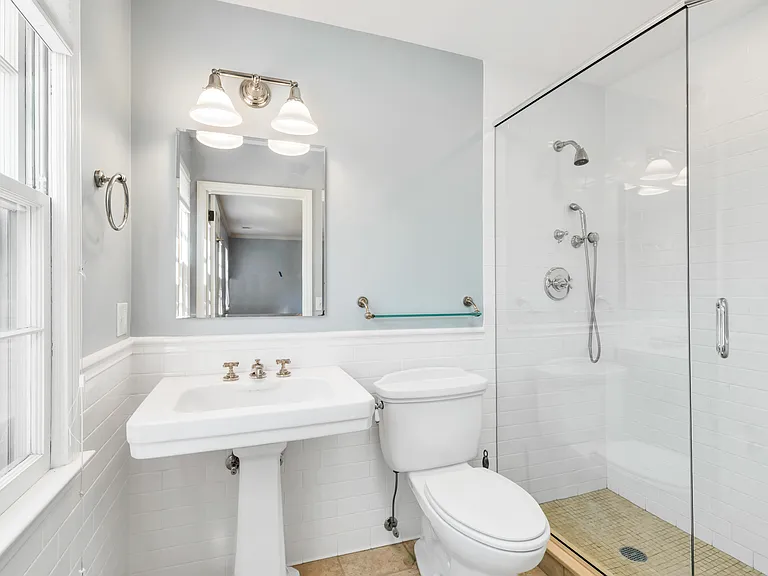 12 Norton Ln — Photo 16