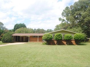 5440 Rockwood Rd, Charlotte, NC 28216