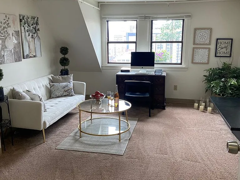 716 Washington Pl — Photo 33