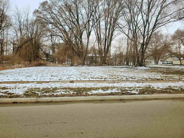 LOT 11 Mobile St, Waterloo, IA 50703