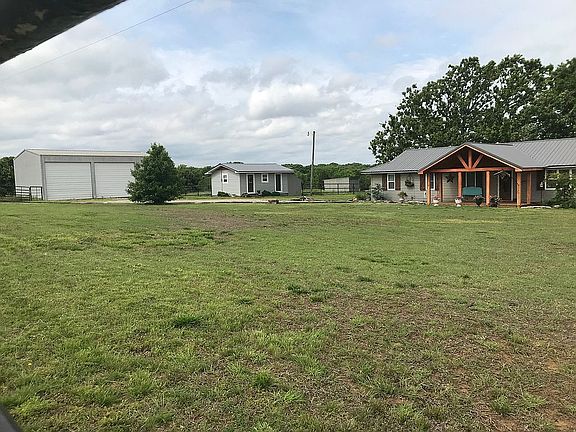 Front yard/view from road