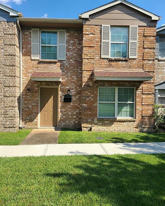 1st image of 1058 Willow Oaks Cir