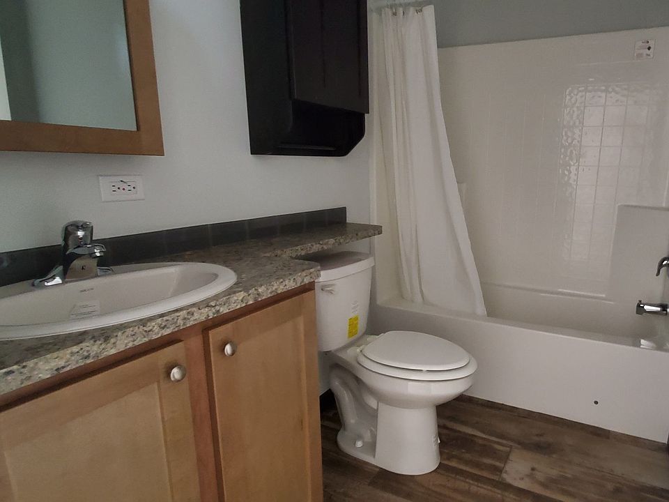 2nd image of 14546 Mercury Dr #522