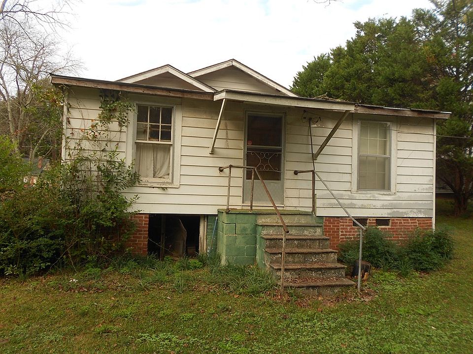2nd image of 610 N Dooly St