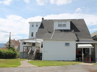 343 Smith St, Dunmore, PA 18512