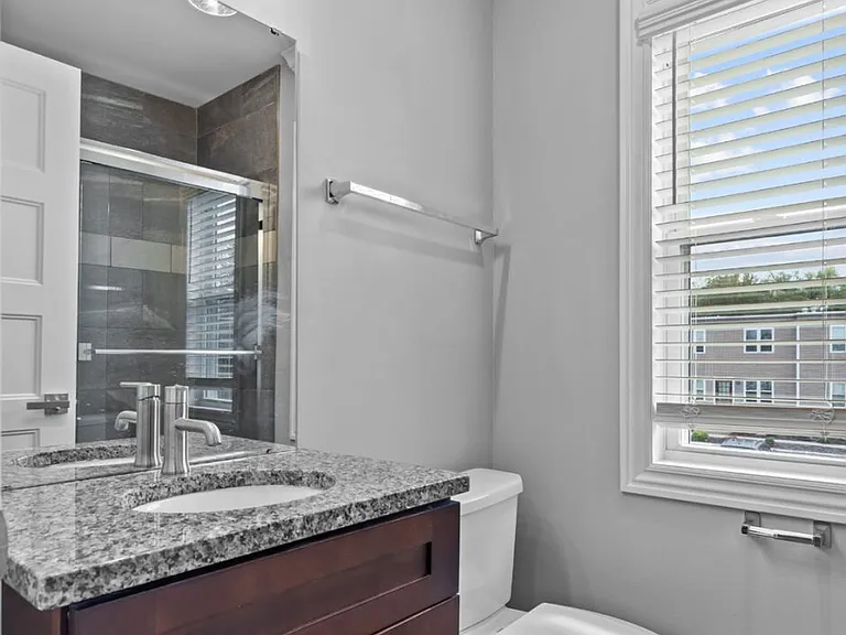 Forest Park Townhomes — Photo 12
