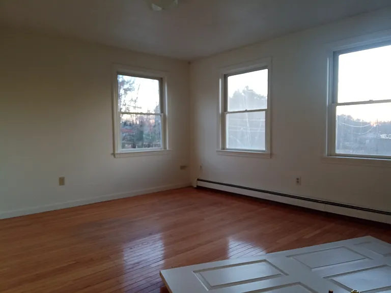 396 Long Plains Rd #A — Photo 2