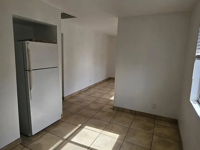 1551 E Christy Dr #6 — Photo 10