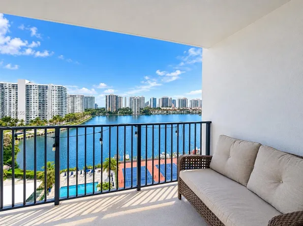 2750 NE 183rd St APT 1009, Aventura, FL 33160
