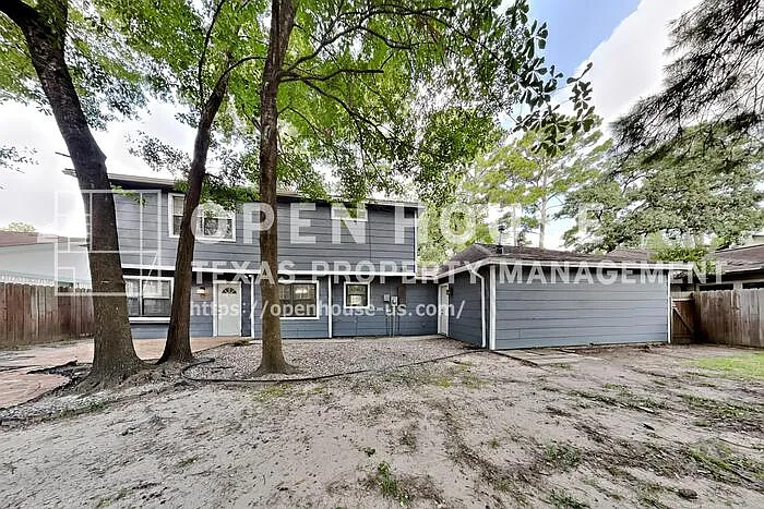 14922 Spring Lake Dr — Photo 19