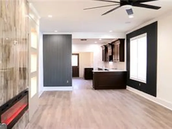 1022 Mayson Turner Rd NW, Atlanta, GA 30314