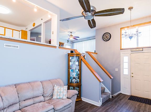 3rd image of 321 Rosebud Ct #321
