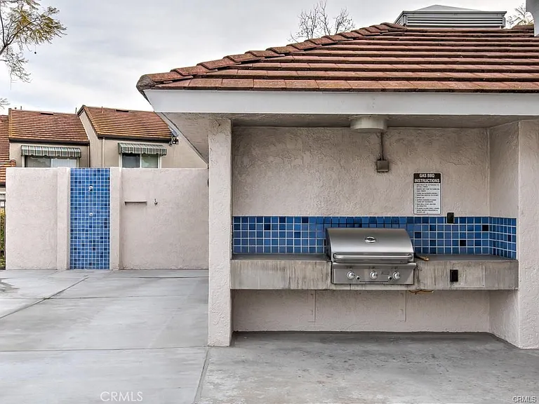 115 Stanford Ct #50 — Photo 24