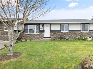 1104 S 25th St, Mount Vernon, WA 98274