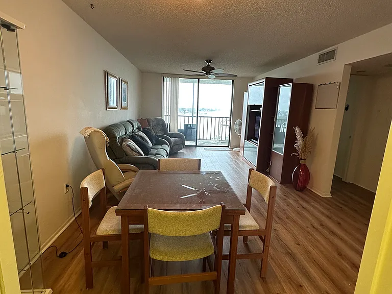1332 Pasadena Ave S #607 — Photo 18