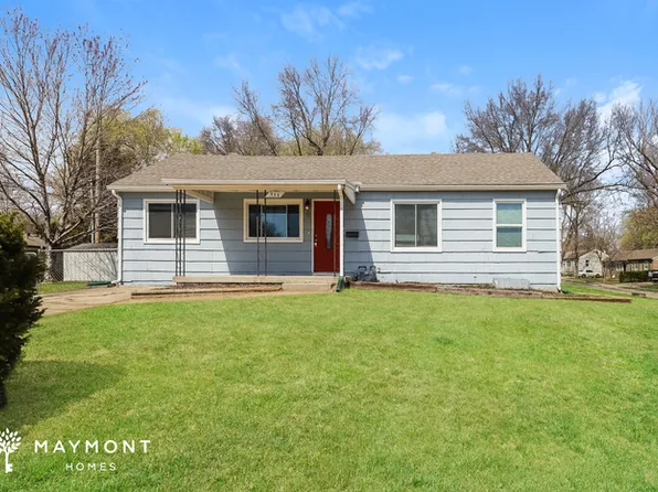 111 N Gilbert St, Independence, MO 64056