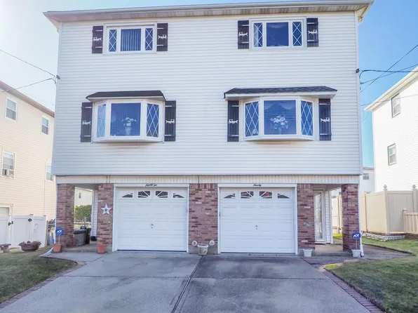 90 Justin Ave, Staten Island, NY 10306